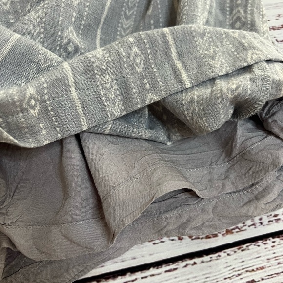 Sadie and Sage off shoulder ruffled jumpsuit romper medium boho - Picture 2 of 5